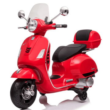 Piaggio Vespa GT con box di stoccaggio rosso